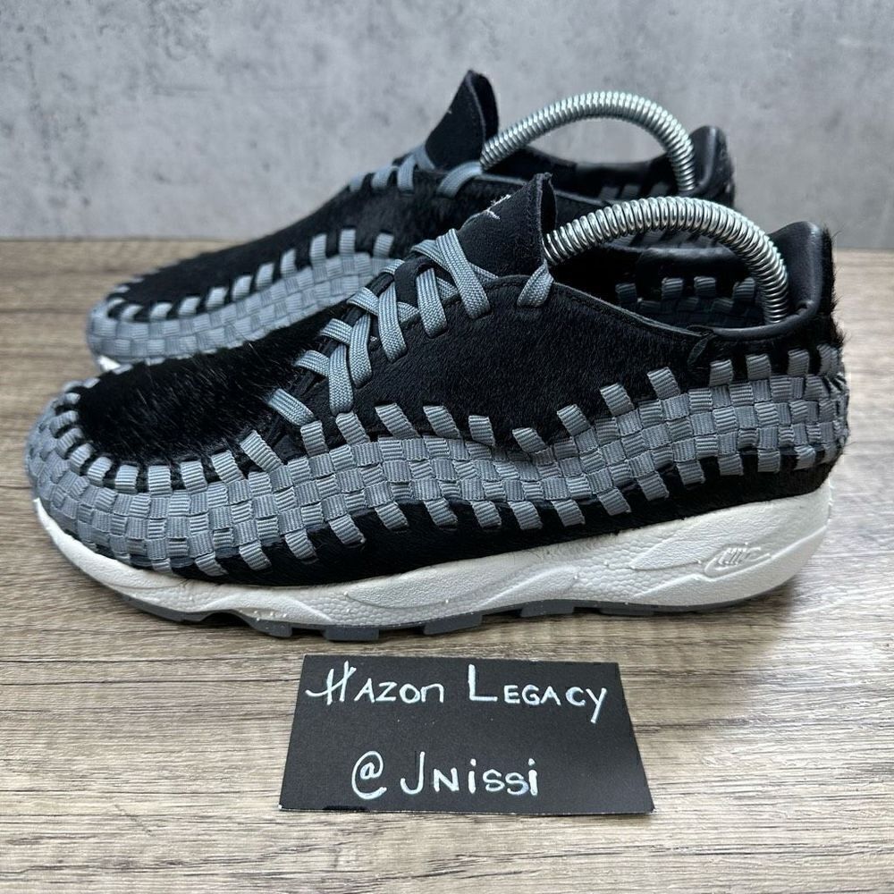‎Nike~Women’s~Air Footscape Black/Grey Woven Low  Sneakers~Size 9